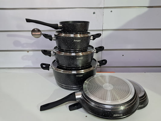 Juego de cacerolas y sartenes