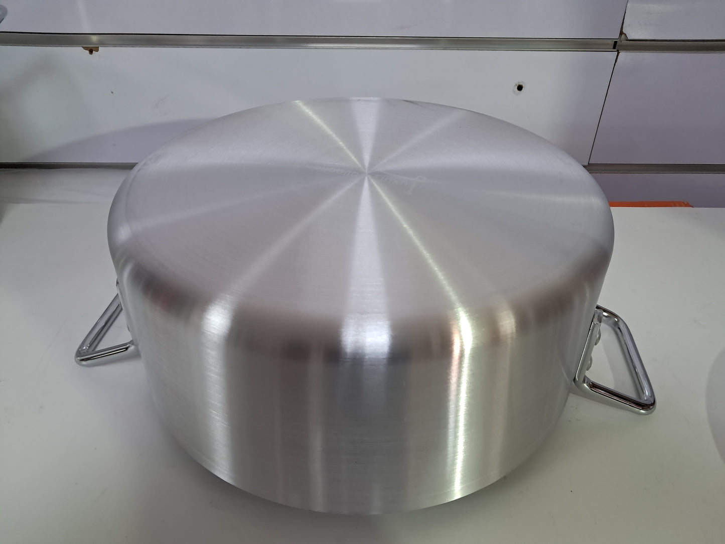 Ollas de Aluminio Alta Capacidad – Cocina Profesional